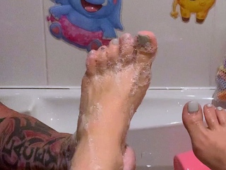 Black Amateur Explore Hot Foot Fetish