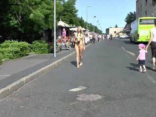 Big ass amateur blonde fucking POV in public