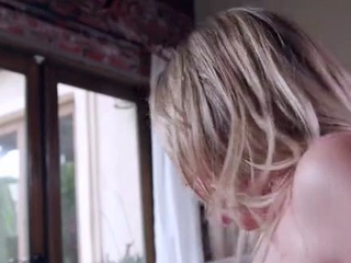 Hardcore fucking on the couch with amateur blonde